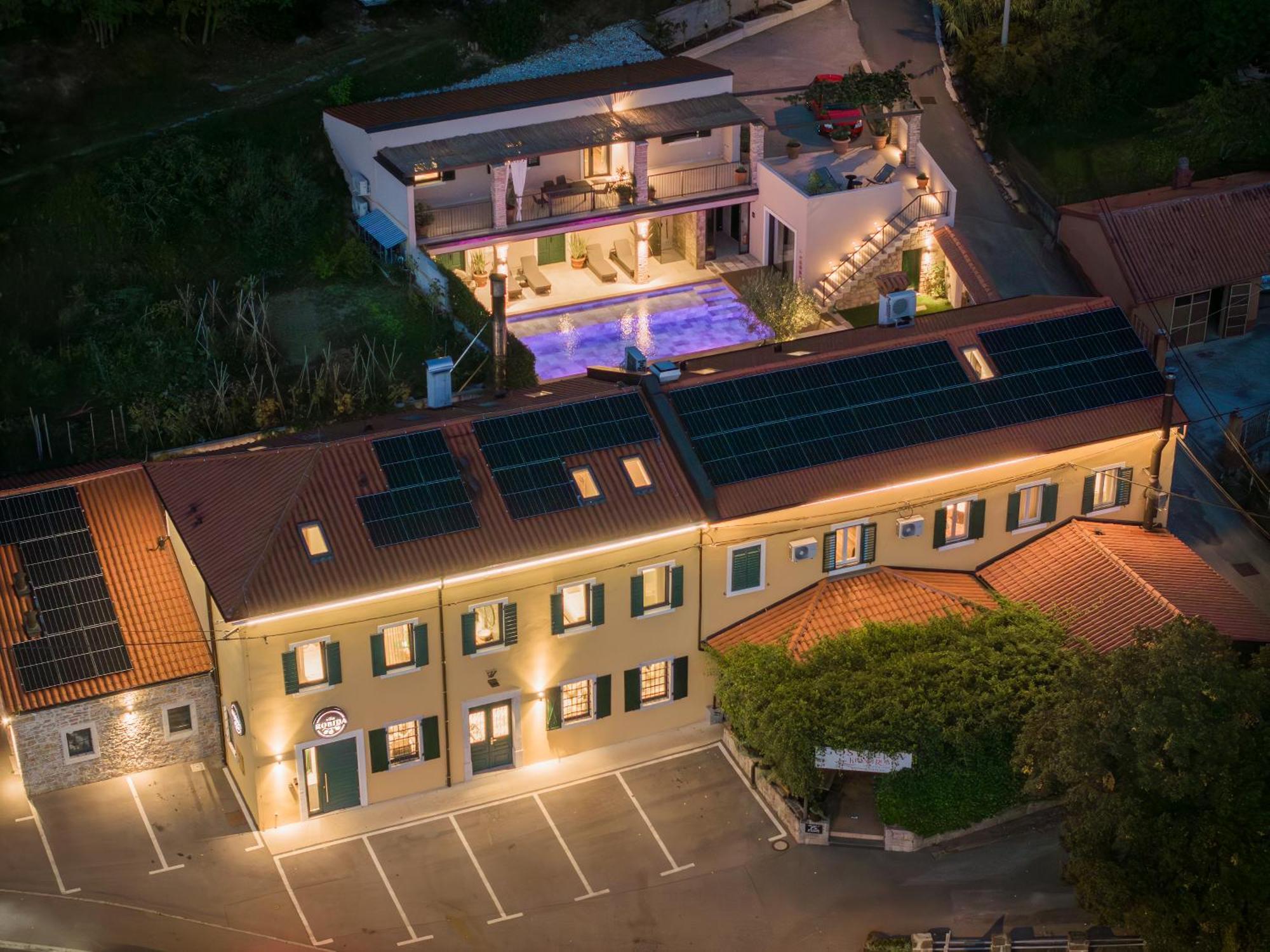 Vila Robida Rooms & Spa Črni Kal Exterior foto